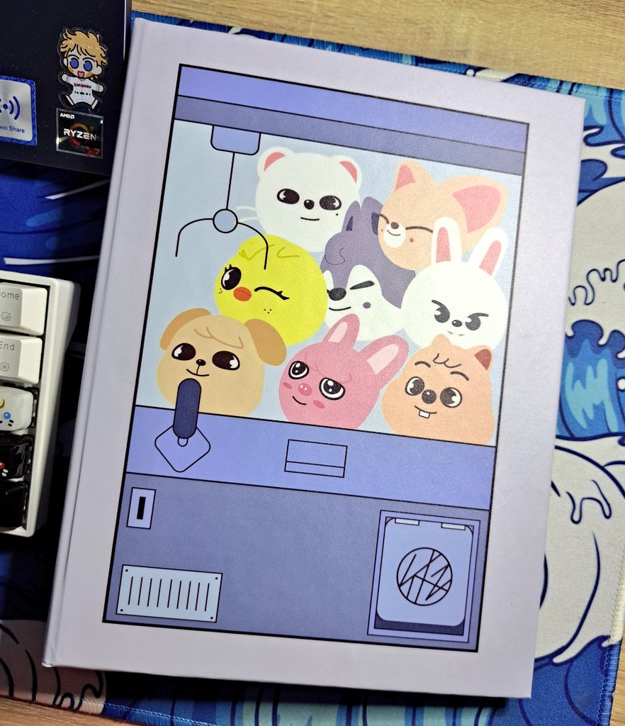 tsukkicchi's tweet photo. Got this last weekend, was only able to post now 😅

thank youuu @thundernotesph for this suuper cute skzoo binder!! this is already my 2nd binder from your shop ❣️ (soon 3rd maybe if you release oddinary designs hehehe)

#thunderthoughtsph https://t.co/JNY0ShznNE