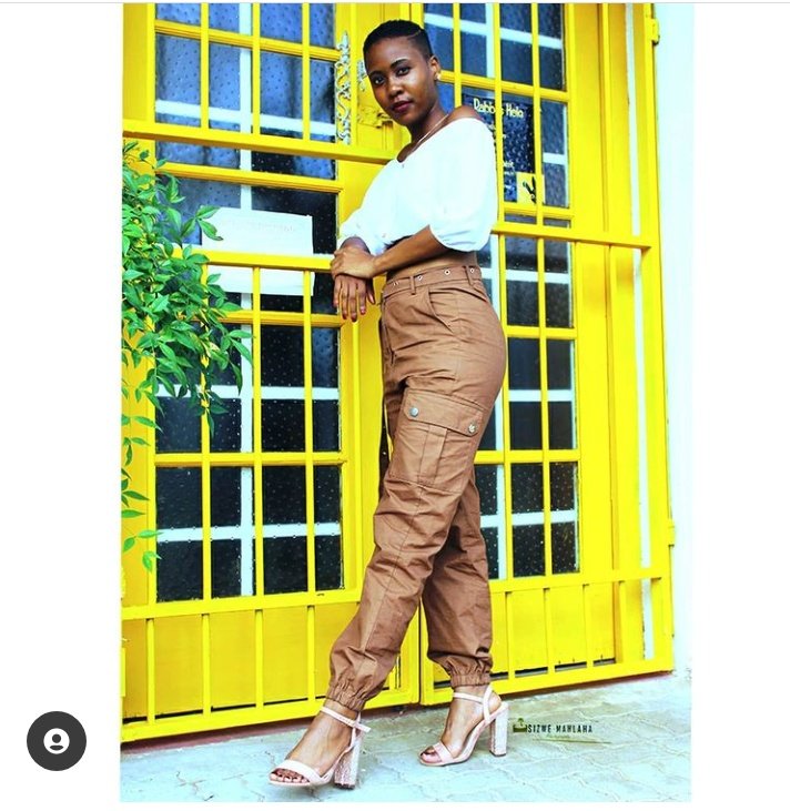 omegahmamo2012's tweet photo. #SundayWithThato
Happy Sunday to our favorite aunt Cup of T☕☕☕☕☕☕
#ThatoImmaculate𓃵 https://t.co/WUXjFFrGv8