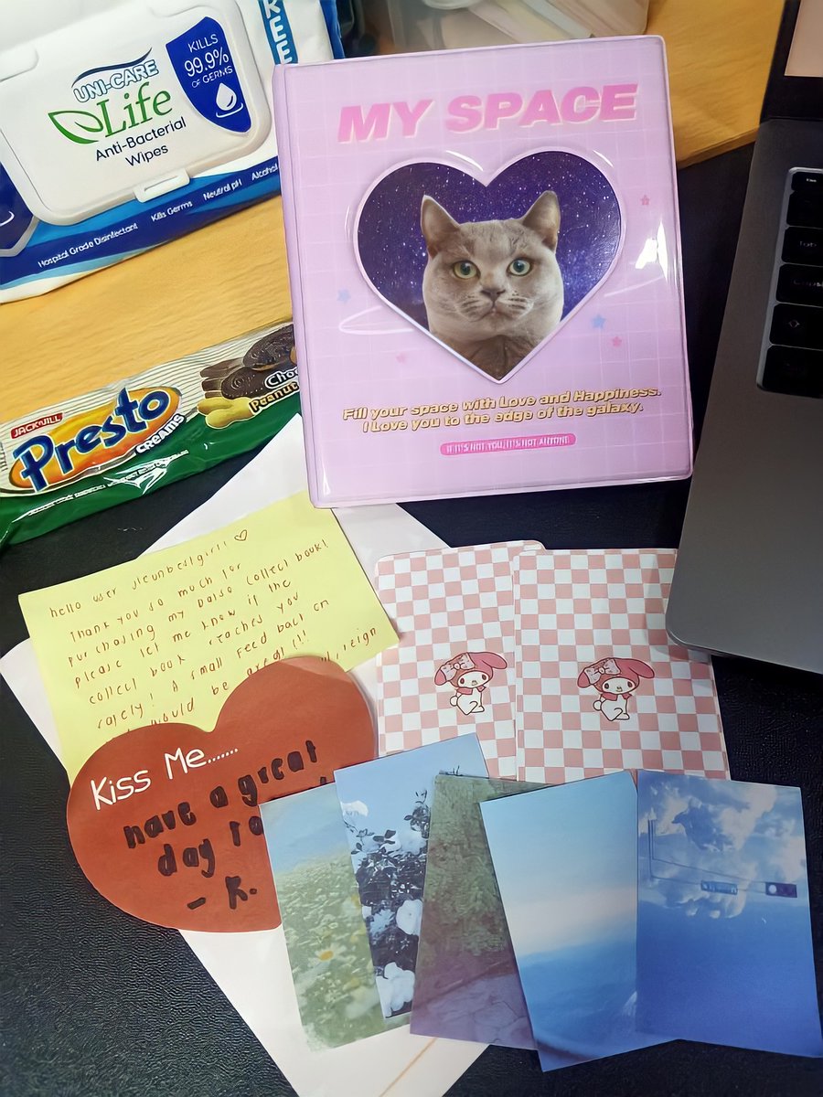_jieunbestgirl's tweet photo. ꒰ 💌↝ #seunmails ꒱
✧*。parcel arrived today ! ♡
thank you @1704haul for letting me adopt this collbook and for the vv smooth & fast transaction!!🤍
(>▽<) https://t.co/lzjv10wfnt