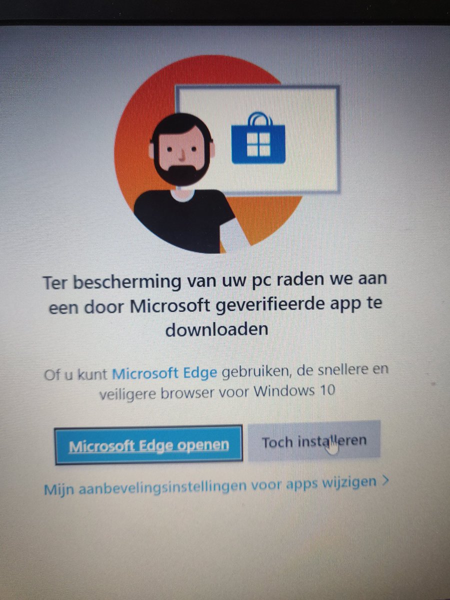 plexus's tweet photo. This is what happens if you try to download and install Firefox on Windows

Bing: "you don't need to download a new browser, we recommend Edge"

Windows: "to protect your pc we recommend only running ms verified apps, use Edge"

Disgusting https://t.co/VmaFu1G0Ql