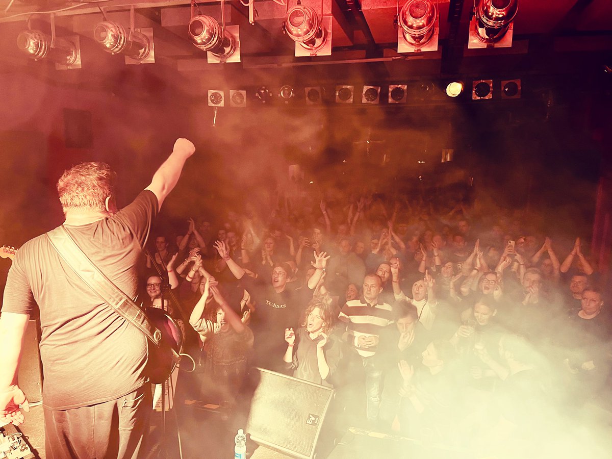 Orto Bar, zmaga! Naslednji špil: 15. april - Kočevje.