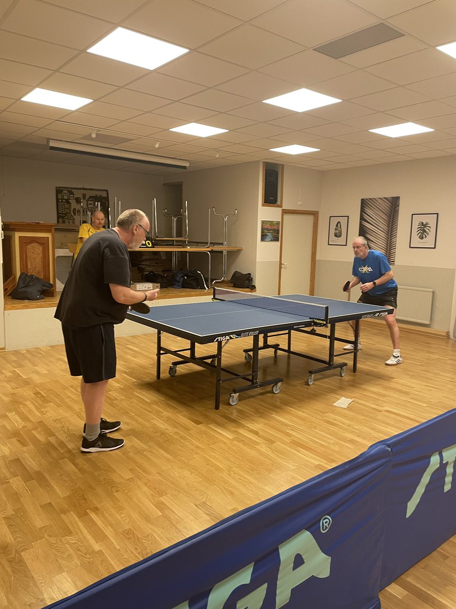 Det blir en rafflande ungdomsfinal Låga odds på att Kung Åke spelar final. Möter Tommy som ser stark ut.