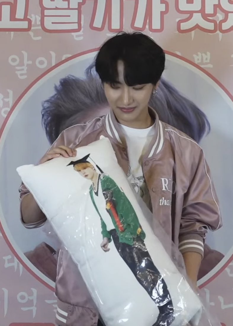 ddeonghaw's tweet photo. thank you for the wishes and.. the useful gift, too. this probably could to scare my sleep paralysis demon. ☺ https://t.co/wjDPxN6Bp2