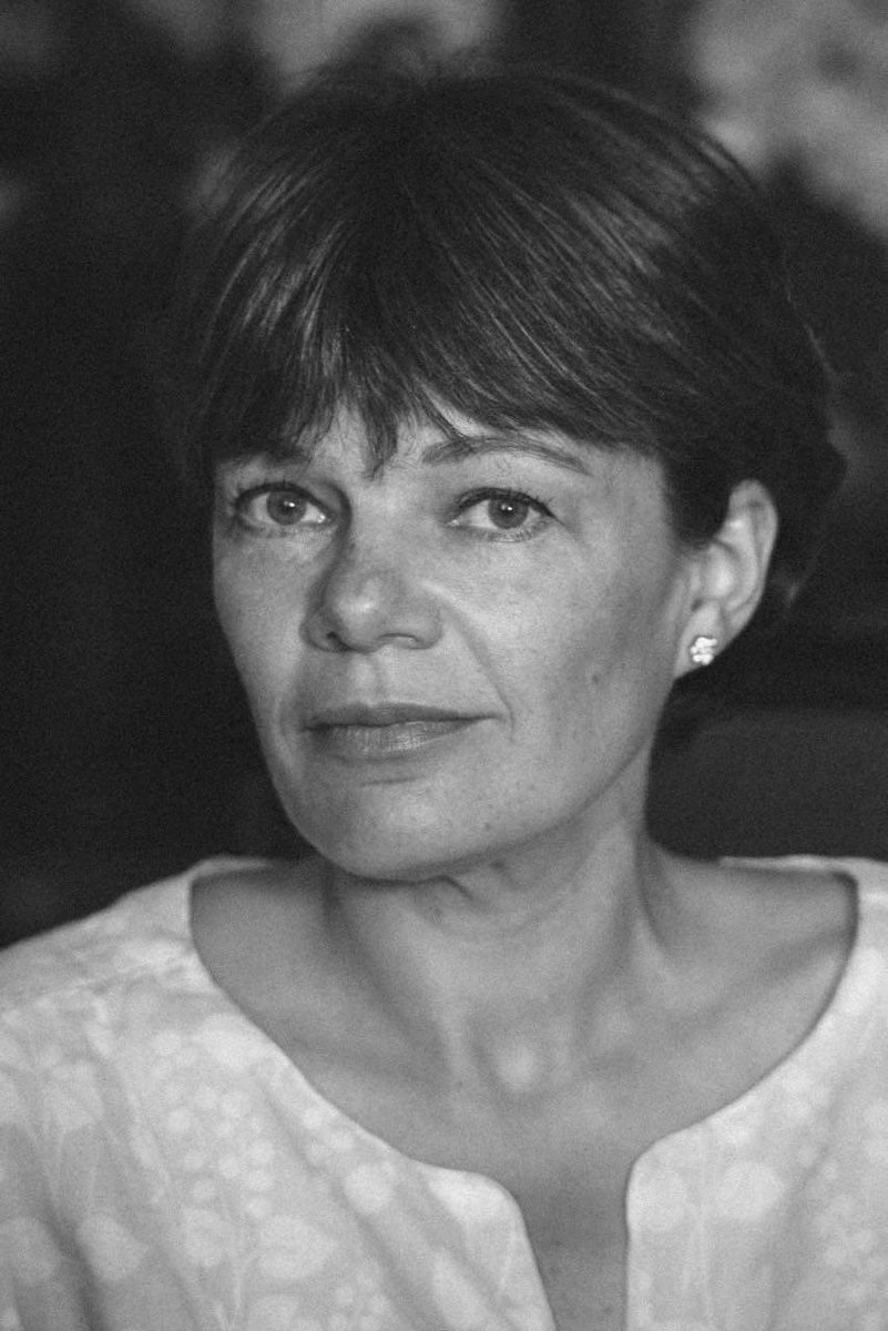 rosenethe's tweet photo. 5 weeks until @rosenethe Spring Concert. Delighted Ingrid Sawers will accompany us on piano. 8th May, Poulenc's 'Gloria' and Fanshawe's 'African Sanctus', tickets available soon.
#ingridsawers #poulencgloria #fanshawe #africansanctus #choralvoices #singingagain #stirlingmusic https://t.co/PTAZVMc4rJ
