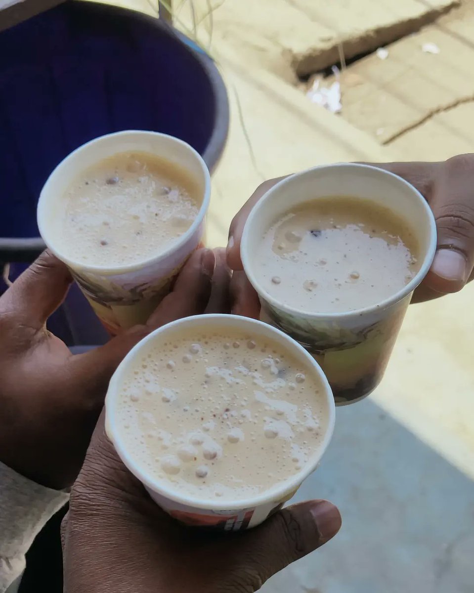 MoGanjam's tweet photo. ଆସନ୍ତୁ ମିଶିକି ଲସି ପିଇବା 🍹😀
.
#lasii #lassilover #summer #summervibes #summercolddrinks
#ganjam #moganjam #berhampur https://t.co/8cUgNSQ3Ni