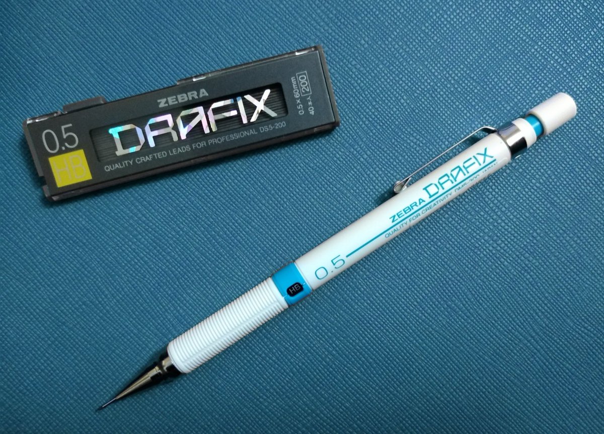 amirh_valad's tweet photo. ترکیب این دوتا خیلی خفن میشه :)
#DRAFIX
@ZebraPen https://t.co/QC7CflZQU2