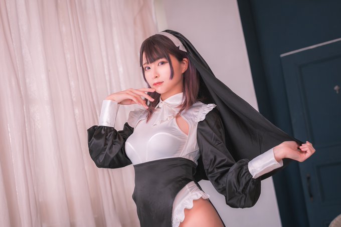 Twitterのコスプレ画像18