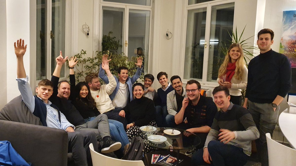 matstrolz's tweet photo. Office Warming Party für unsere #somethingcreative vie GmbH in der Schikanedergasse in Wien. 😍

Bin der Oldie in der Runde. Lerne so viel Imposantes von diesen jungen Menschen. Wir führen systemisches Knowhow und #Produktentwicklung zusammen.
https://t.co/GgaANtaMtT https://t.co/RuYOm4jzEe