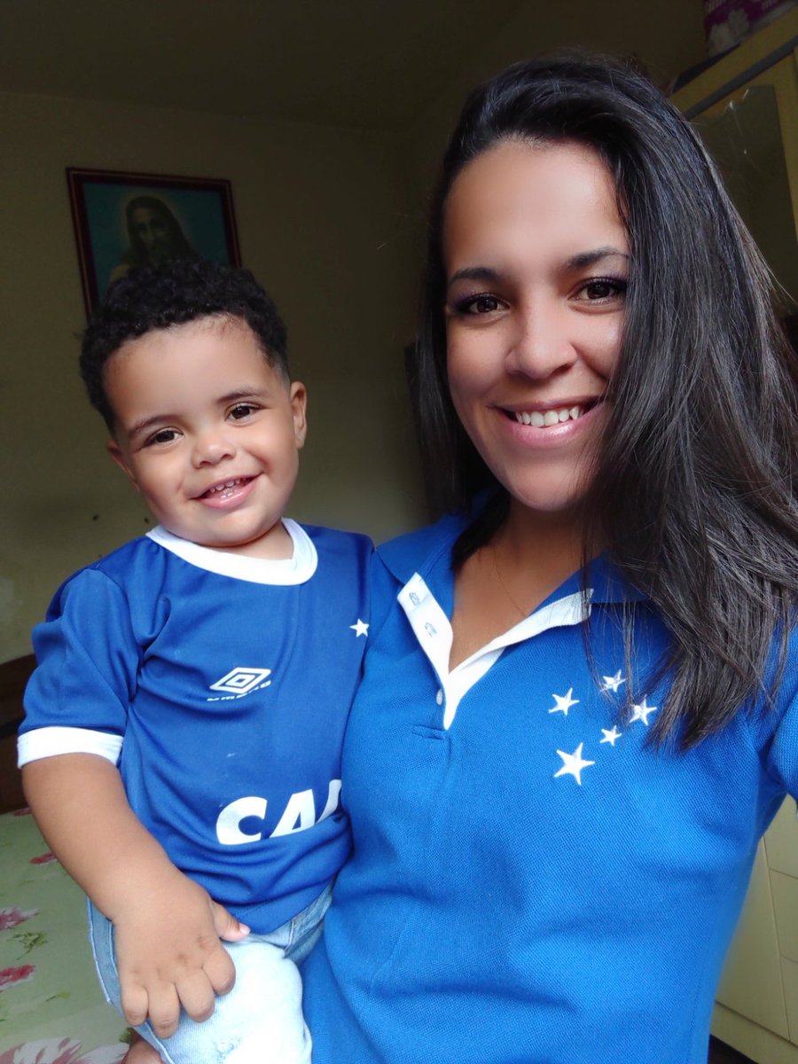 ketllen1921's tweet photo. Isso é Amor que Vem de Berço nunca vai acabar... 🦊💙 
#FechadoComOCruzeiro 
#Talmaetalfilho 
#Cruzeiro https://t.co/FP14YRd0Fk