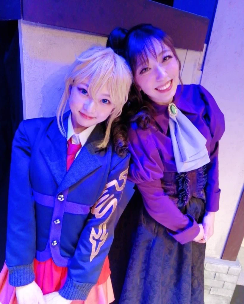 青木陽菜　アクリルスタンド　うみねこのなく頃に　舞台　右代宮朱志香 青木陽菜 on X: 