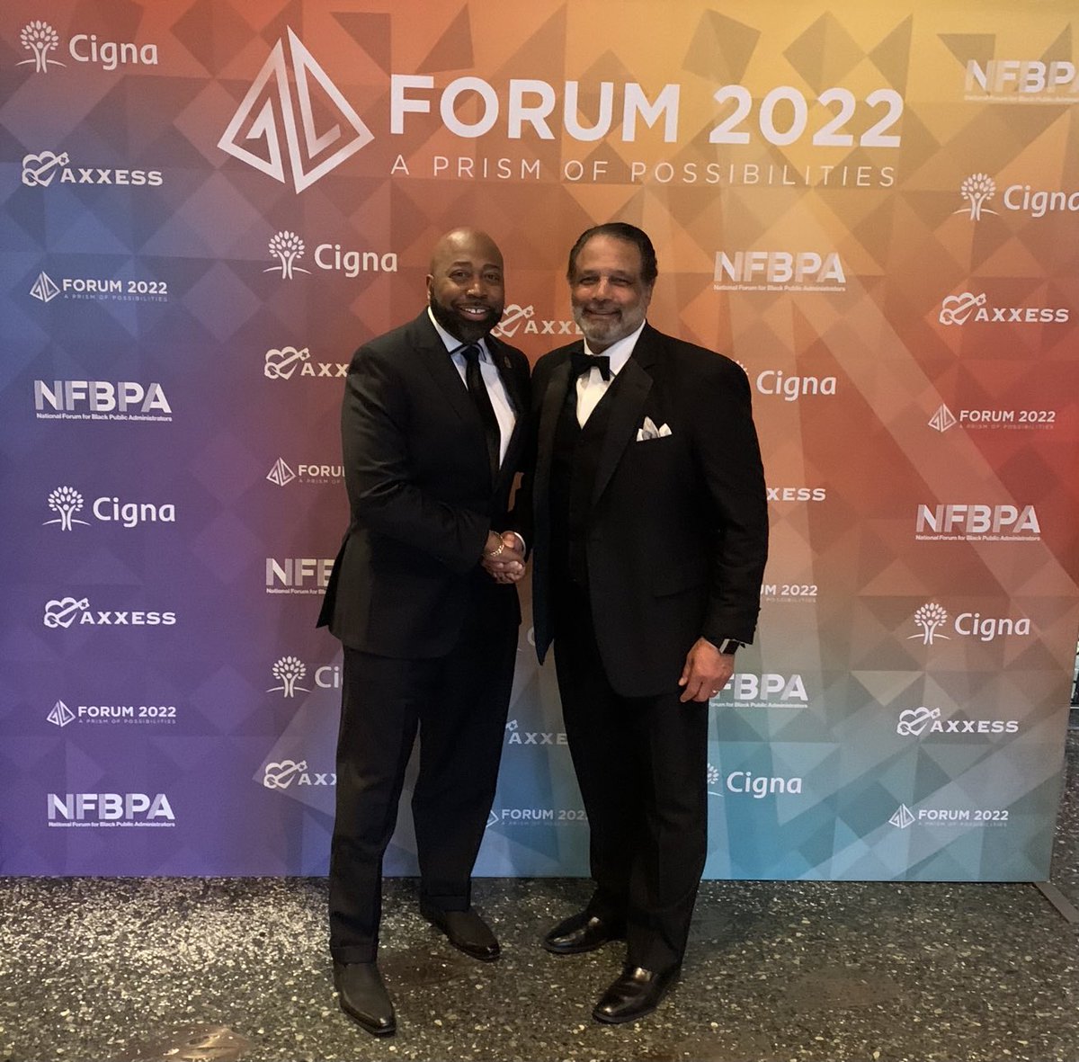 MikeBryant_MPA's tweet photo. It was great to be back in person at NFBPA FORUM 2022! GFOA &amp; NFBPA are two associations that I am proud to be a part of and assist with establishing a formal partnership. I enjoyed sharing this year’s experience with GFOA’s President Elect &amp; Director of Education ⁦@GFOA⁩ https://t.co/gHesAjWalA