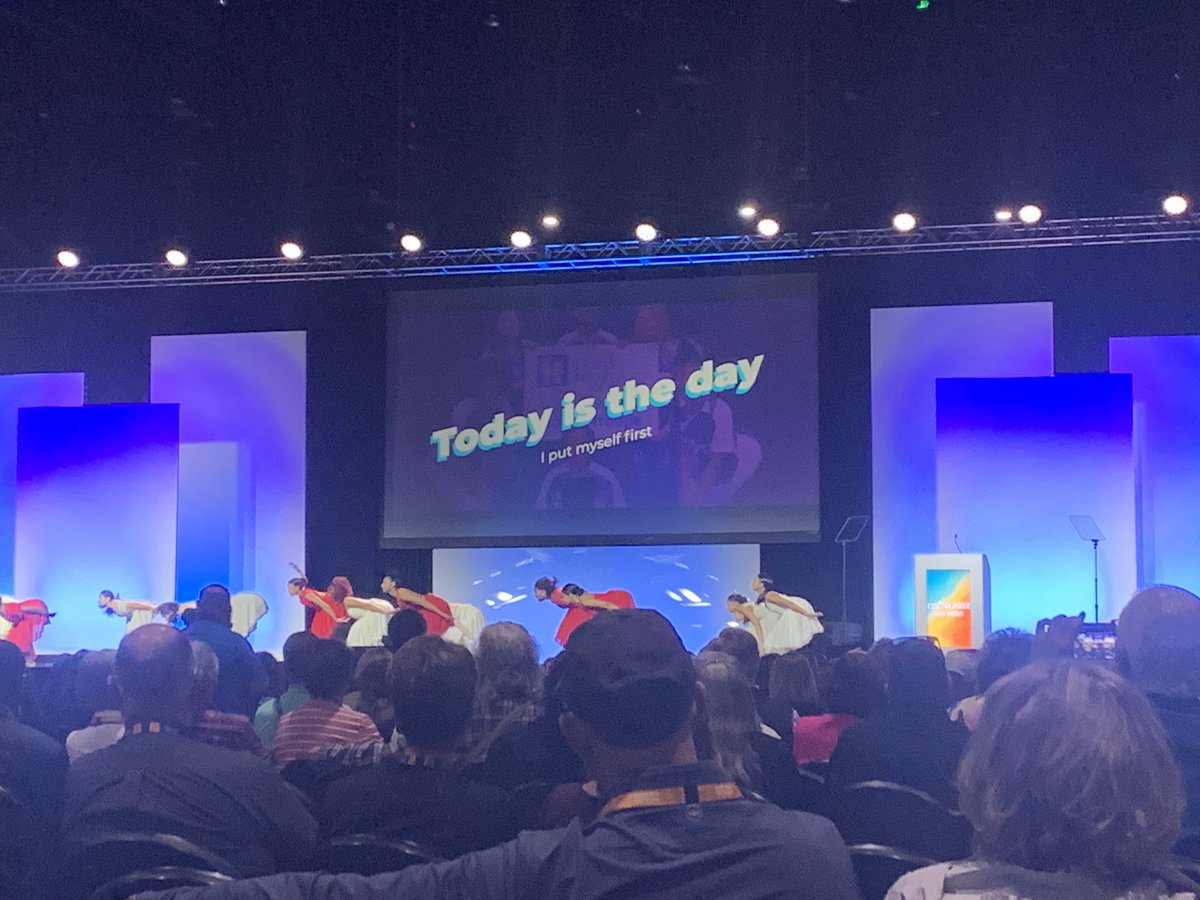BrookeVH28's tweet photo. Today is the day…
Beautiful message told through dance by a talented group of students from Carver Aldine Dance Company, composed of students from Aldine Independent School District in Houston. 🤩 #NSBA22 https://t.co/JYxW1tATuW