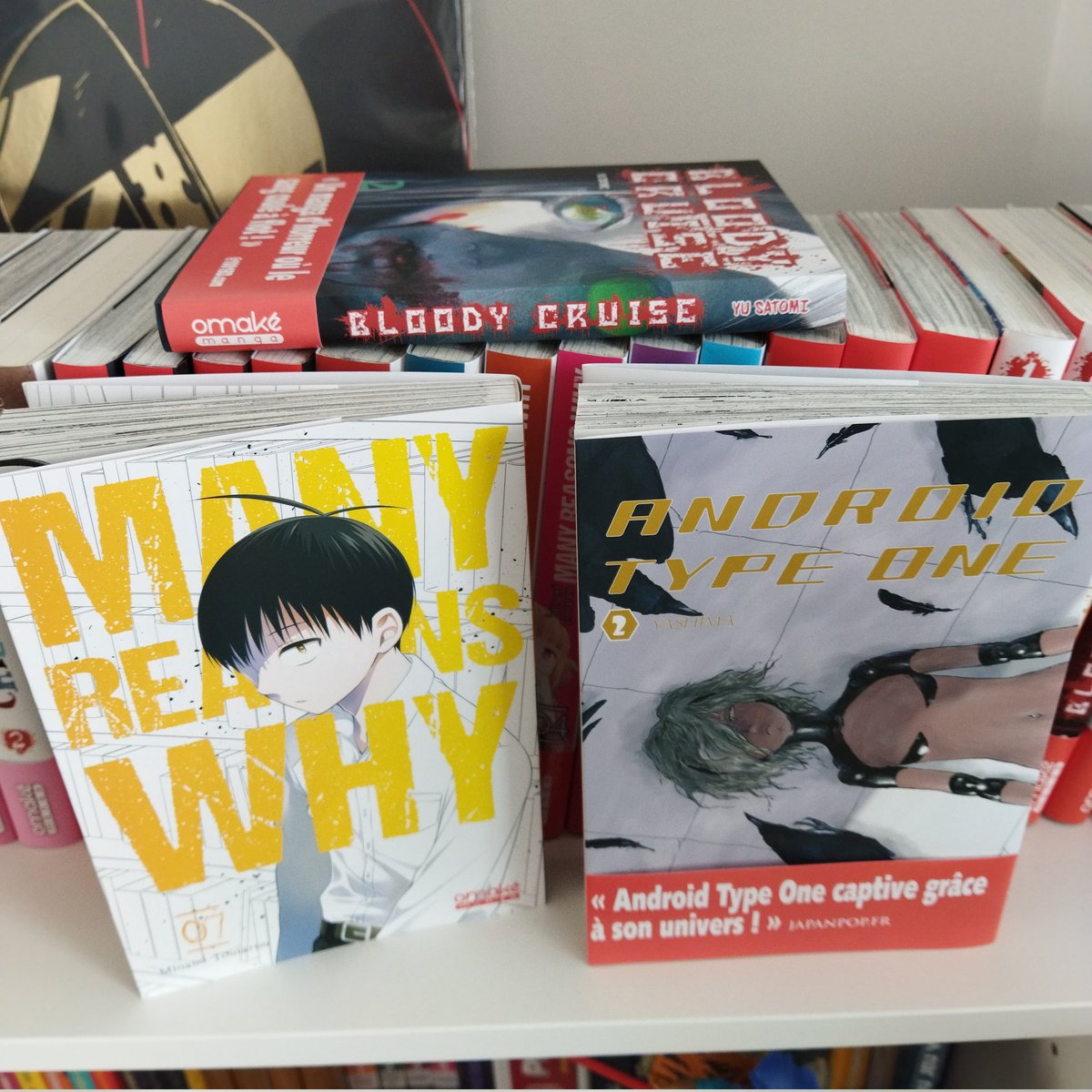 OmakeManga's tweet photo. Oh les jolies nouveautés du mois d'avril !

Allez-vous craquer pour la folle croisière de #BloodyCruise ?
Continuer l'enquête dans #ManyReasonsWhy ?
Où irez-vous dans le futur voir ce à quoi pourrait ressembler nos quotidiens dans #AndroidTypeOne ?

https://t.co/4gsSj10OrO https://t.co/kLh7sSCs3G