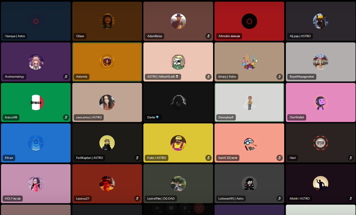 Typical Sunday at Astro Society💢