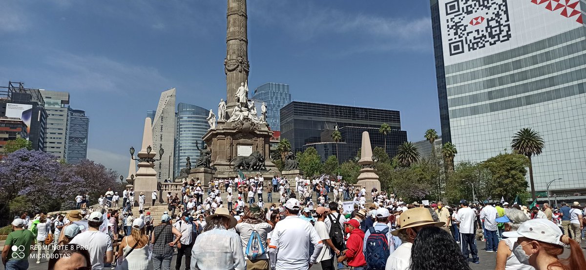Rey_Fifi's tweet image. Hoy las calles de varias ciudades de #México están rebosando de personas libres, que en paz manifiestan su descontento por la farsa de @lopezobrador_ con la #RevocaciónDeMandato 

¡Ninguna marcha pro López ha tenido tanta convocatoria!

 #TerminasyTeVas

- Palabra del Rey