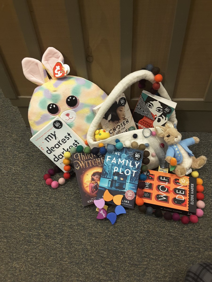 BNAUGUSTA's tweet photo. Spring into your local Barnes &amp; Noble and check out our new Monthly picks.  April sure is hopping with great Easter Basket ideas.  #barnesandnoble #barnesandnobleaugusta #monthlypicks #bnmonthlypicks #thewolfden #thefamilyplot #thirteenwitches #pandorasjar https://t.co/vyaKDtx1DE