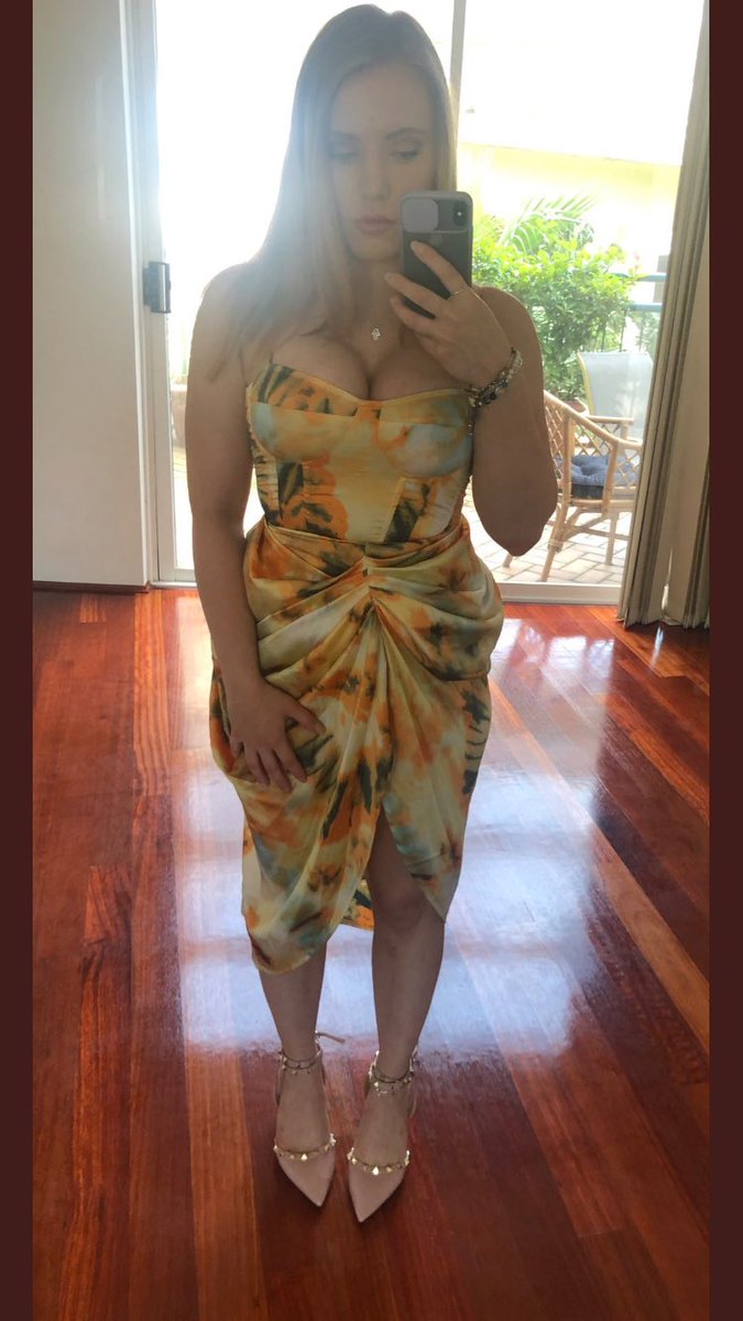 jena_cece's tweet photo. Happy Sunday love ❤️ ones https://t.co/YngMzaZGyh