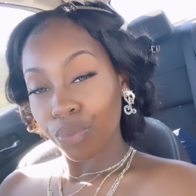 LeaBaBy95's tweet photo. #NewProfilePic https://t.co/05HXrzU52K