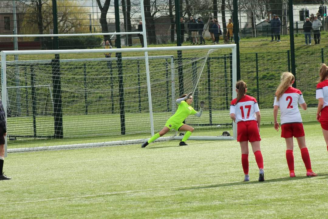 SpartansGirls's tweet photo. 📷 Pictures from our  @SpartansU19s vs. @DUSCgirls Under 18s game today.

Gallery ⬇️

https://t.co/bRrzPYhkcn

Highlights and Goals to follow 📽

#DBDF #HereForGood #SpartansFamily #FullPlayerPathway #TheWhy https://t.co/3aVh219dTB