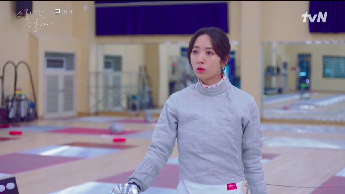 hannagyeongs's tweet image. I know some of you are angry they could make Yoorim and Jiwoong endgame, but not Baekdo. But it's actually really simple. 

Communication. Their love may not have been as deep as Baekdo's at the start, but their goals were always clear. 
#TwentyFiveTwentyOne