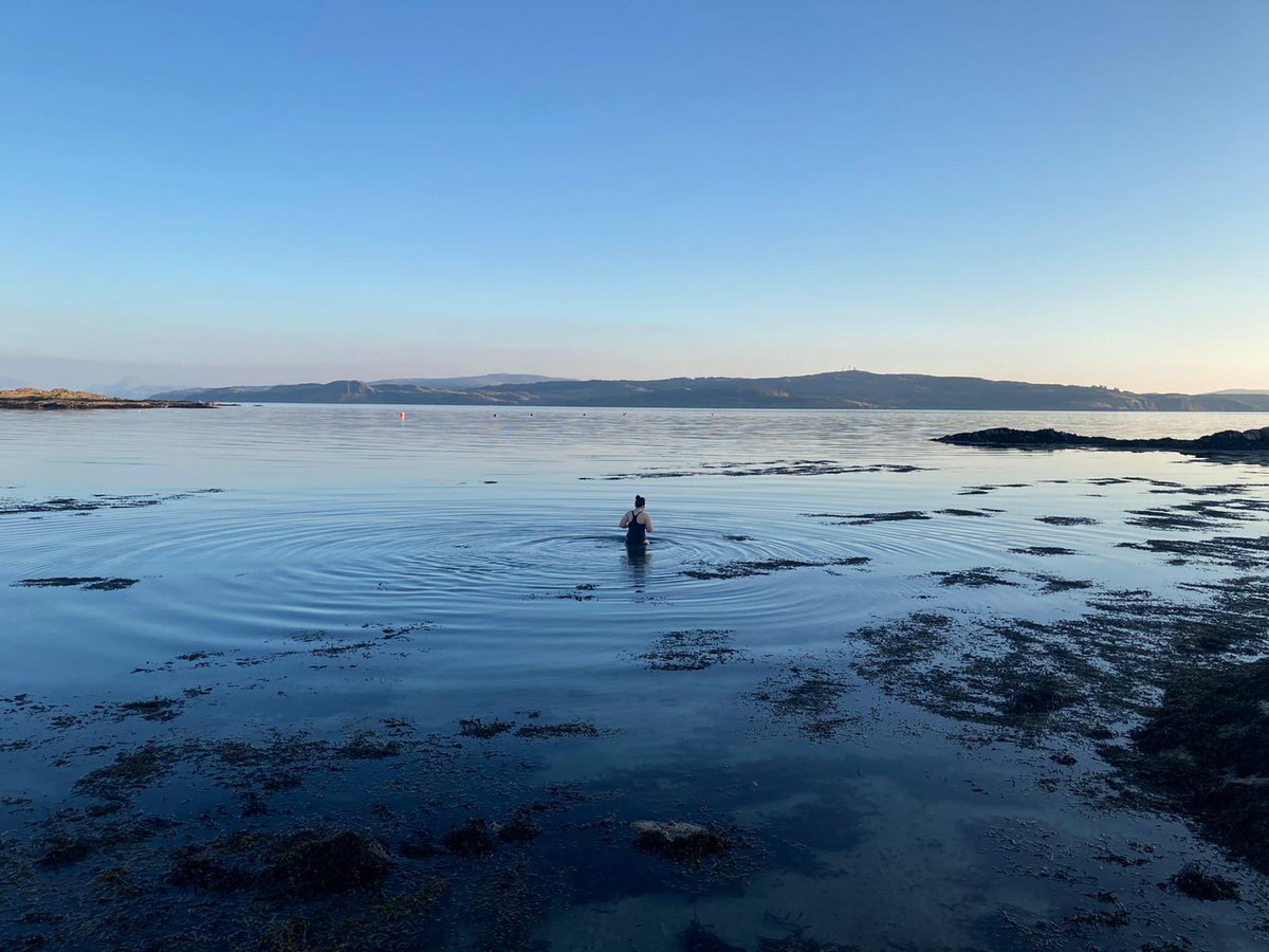 _ClaireOT's tweet photo. My happy place. #wildswimming #scotland #freezing https://t.co/0UJFrXrVTW