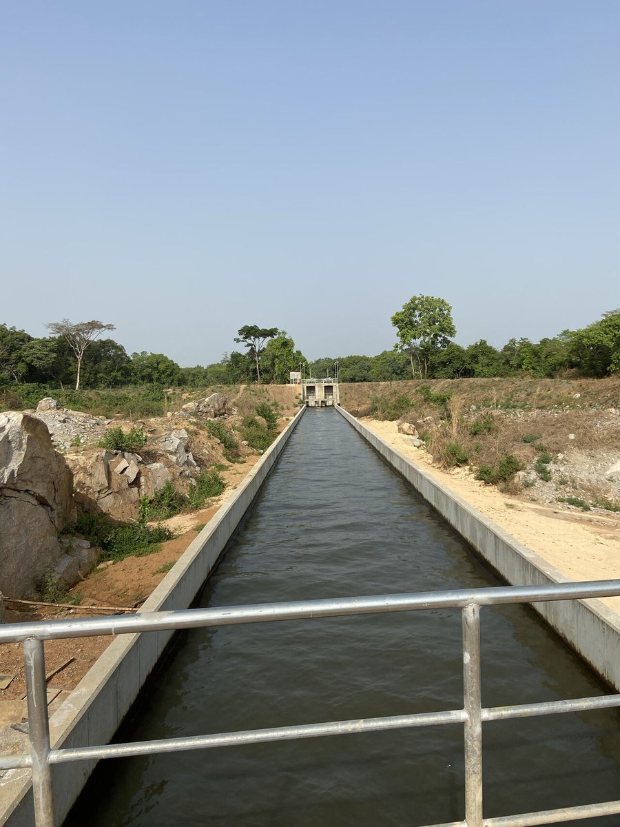 date_africa's tweet photo. 🇨🇲Cameroun : Adamaoua à Tibati - mise en service la 1ère centrale hydroélectrique réalisée par IED Invest au Cameroun.
D’une puissance de 1,5 MW, elle permet de renforcer la capacité de production dans une région isolée.
#utdatibati #utdacameroun #utdarégion_adamaoua https://t.co/8ulv3NIjnz