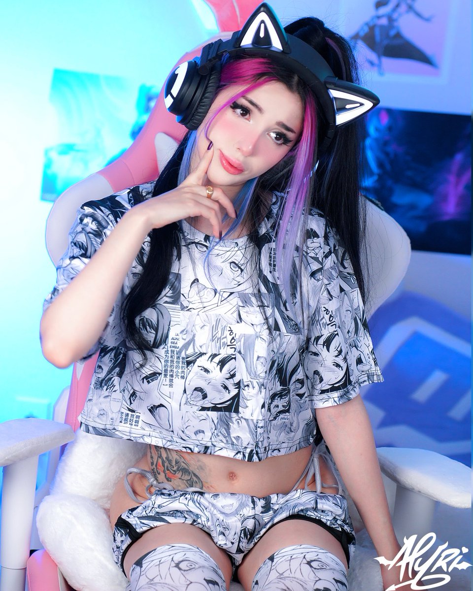 Alyri_tv's tweet photo. Collect 300 retweets to unlock reward🔞😈 https://t.co/0WbnSyjwTe