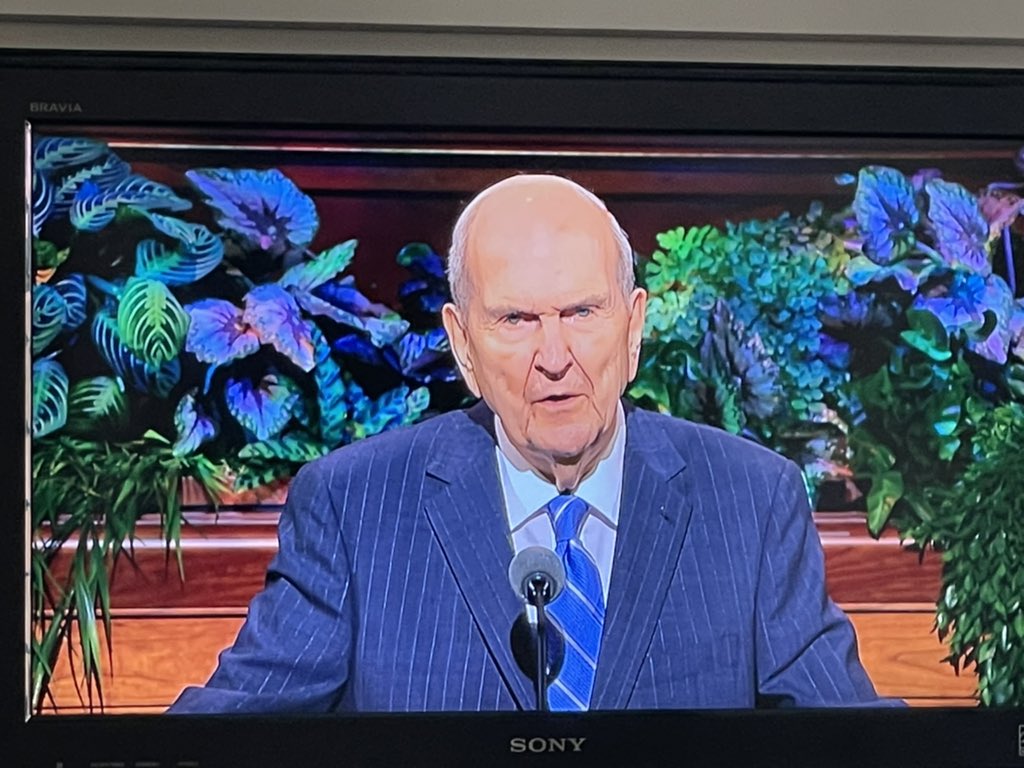 MikeLMower's tweet photo. We have never needed positive spiritual momentum more than we do now. @NelsonRussellM #GeneralConference2022 https://t.co/Lamgl8MRBP