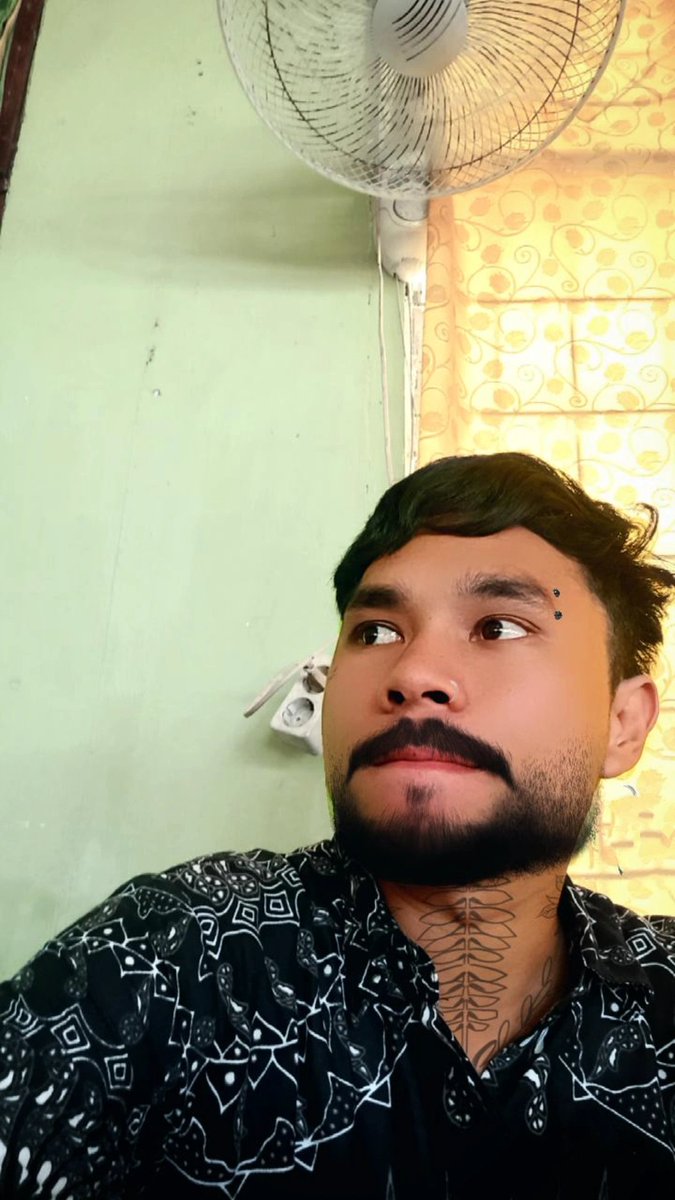 تسبيحة في رمضان أفضل من ألف تسبيحة في غيره

Satu bacaan Tasbih di bulan Ramadhan lebih utama dari 1000 tasbih di luar Ramadhan. 
~Imam Zuhri~

- Fadhoilul Ramadhan, Ibni Abi Dun'ya -