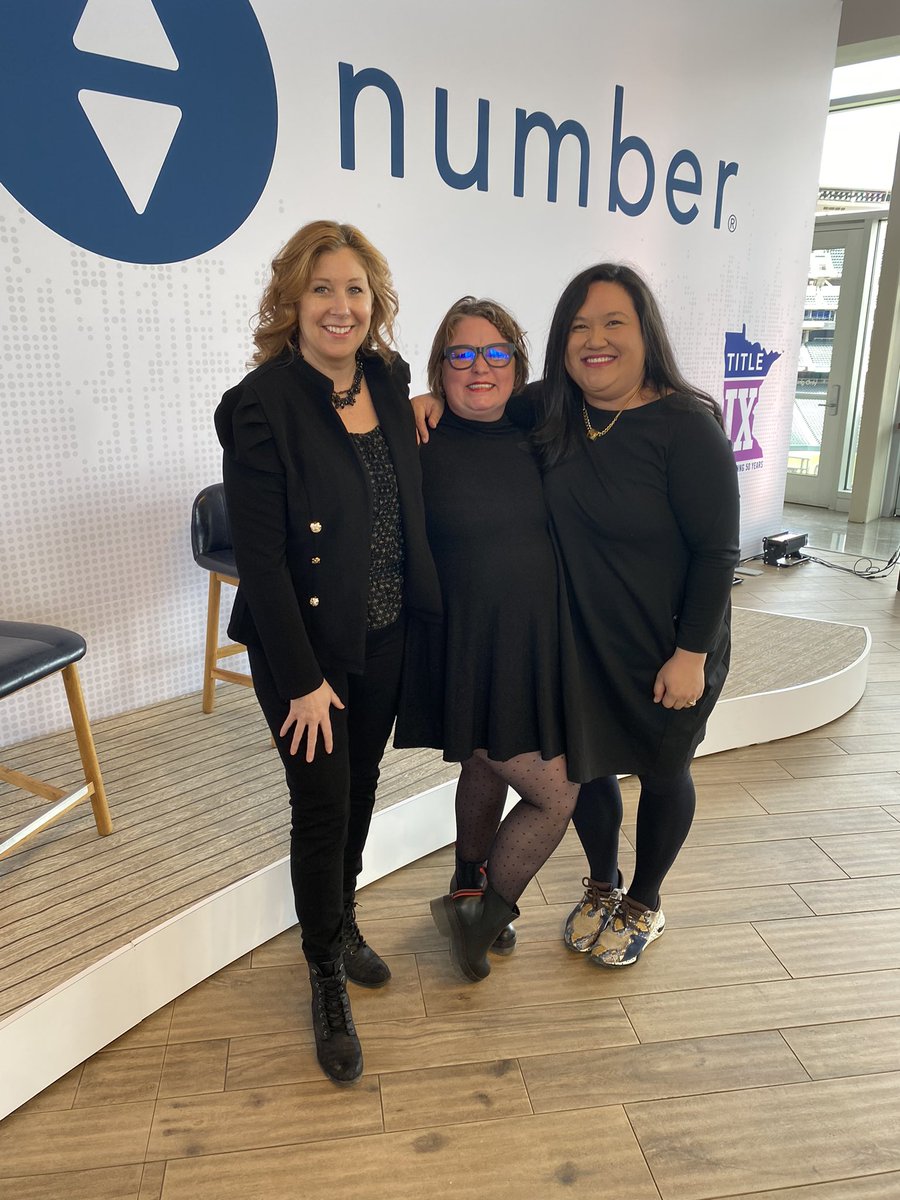 mplschef's tweet image. I can not believe I got to meet two of my most favorite celebrities yesterday!! @DawnAtDark @lexandthecities I totally appreciate your kindness and willingness to let me be a fan girl! Thank you both, you totally made my day!!