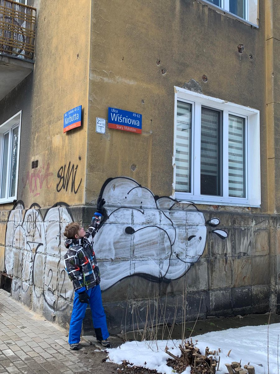 dominikpanek's tweet photo. Dzisiaj robiliśmy zdjęcia po "pamiątkach" wojennych na Mokotowie do prezentacji dla Syna do szkoły
#sp81 #historia https://t.co/XIPyUSMDXd