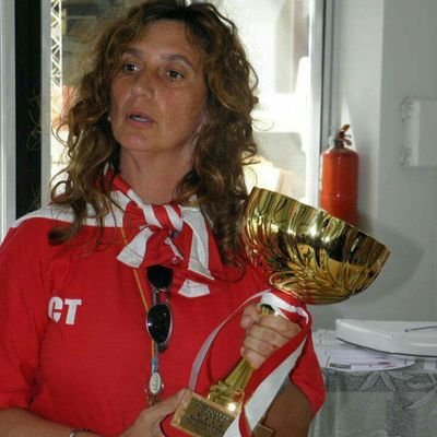 AHORA | Bettina Stagñares, ex jugadora de fútbol, ex D.T, ex asistente técnica de Selecciones Nacionales.
Manager de fútbol femenino de <a href="/EdelpOficial/">Estudiantes de La Plata</a>, al AIRE en <a href="/pibasconpelotas/">Pibas con Pelotas</a> por <a href="/AM750/">LA 750</a>
<a href="/bettinacelp/">Bettina Stagñares</a>