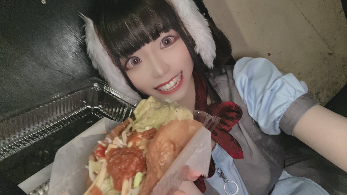 UsaKoUoxoU's tweet photo. #RUNAWAYGIRLS 赤龍編!ありがとうございました!!🐉🔴
うてにゃんちゃんとのコラボのちびゴリラ㌠はもっと強いゴリラになれるんだよ〜!!₍ᐢ.ˬ.ᐡ₎ .ᐟ
おひるごはんに タコスチャレンジしたの!! おいしかった!(՞˶・֊・˶՞)🌮🌮🌮 https://t.co/8baryTuJFy