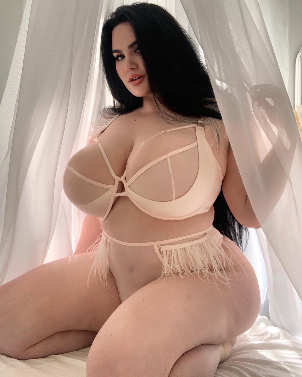 Dreamy set by <a href="/PlayfulPromises/">Playful Promises</a> 💕