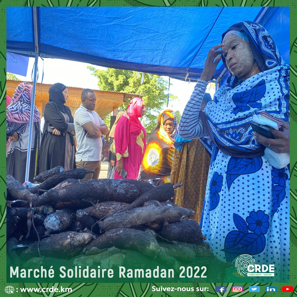 crdediboini's tweet photo. #MarchéSolidaireJour1
Retour en images de l’ouverture officielle du marché solidaire organisé par le @crdediboini en collaboration avec le @PNUD_Comores et le @gouvkm.
Consommez local, mangez bio. 
#ramadankareem2022🌙✨🕌🙏🤲🏻♥️ 
#marchesolidaire
#crdehamalengodiboini https://t.co/8hUdfzypVw