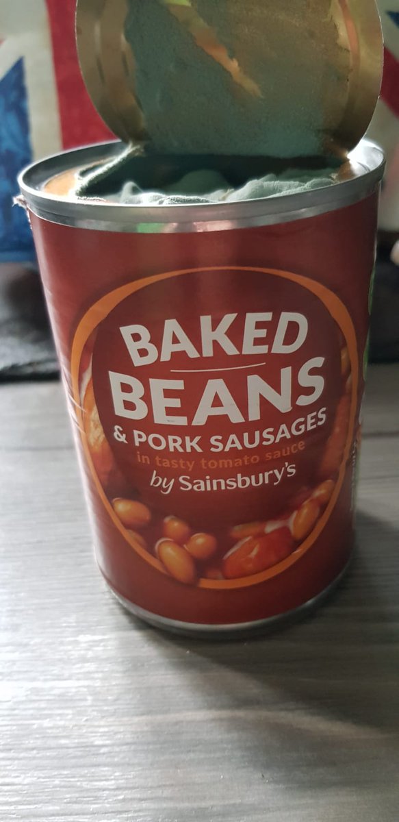 youngpippa45's tweet photo. @sainsburys Just opened this tin of Beans with pork sausage...think I'll give it a miss!! https://t.co/9Wx6T8gke0