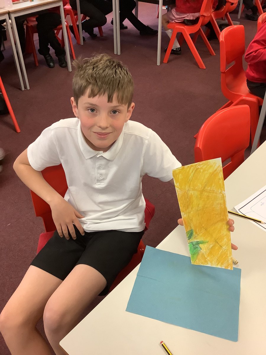 LordsgateCE's tweet photo. Our Year 5 class worked hard to create a piece of collaborative art in the style of John Reilly’s ‘The Ascension’ to be displayed in @sjbburscough Church. #lordsgatepassport #lordsgateart https://t.co/sYJacPc0Bk