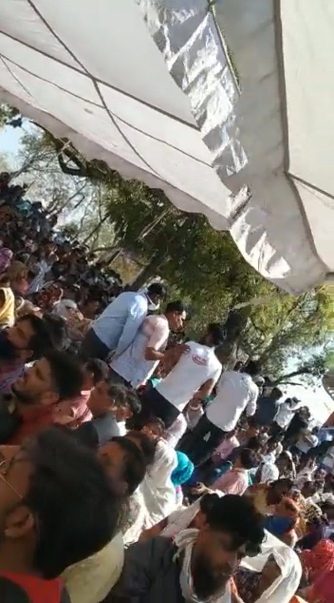 राजस्थान बेरोजगार एकीकृत महासंघ के अध्यक्ष <a href="/TheUpenYadav/">Upen Yadav (मोदी का परिवार)</a> ने कहा-
कोरोना काल में अपनी जान जोखिम में डालकर प्रदेश की जनता की रक्षा करने में अहम भूमिका निभाने वाले आंदोलनरत कोविड सहायको की मांगो को सरकार जल्द से जल्द पूरा करे l
<a href="/ashokgehlot51/">Ashok Gehlot</a> <a href="/plmeenaINC/">Parsadi Lal Meena</a> <a href="/RajCMO/">CMO Rajasthan</a> <a href="/RajGovOfficial/">Government of Rajasthan</a>