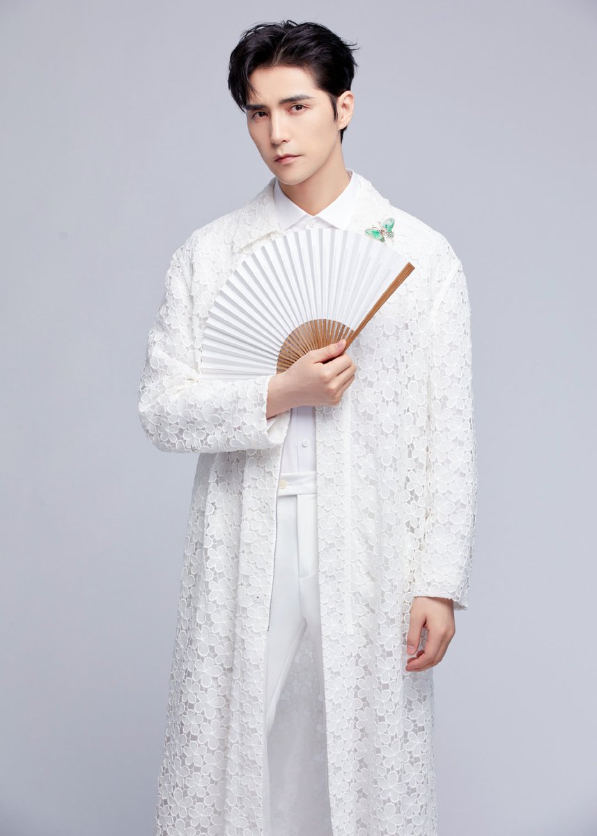 cdrama_update's tweet photo. 220403 #Ayunga Studio weibo update
More pics - https://t.co/xKmvgjMyPJ
#阿云嘎 #阿云嘎Musical
#经典咏流传 #EverlastingClassics https://t.co/9qDO0Rtdq4