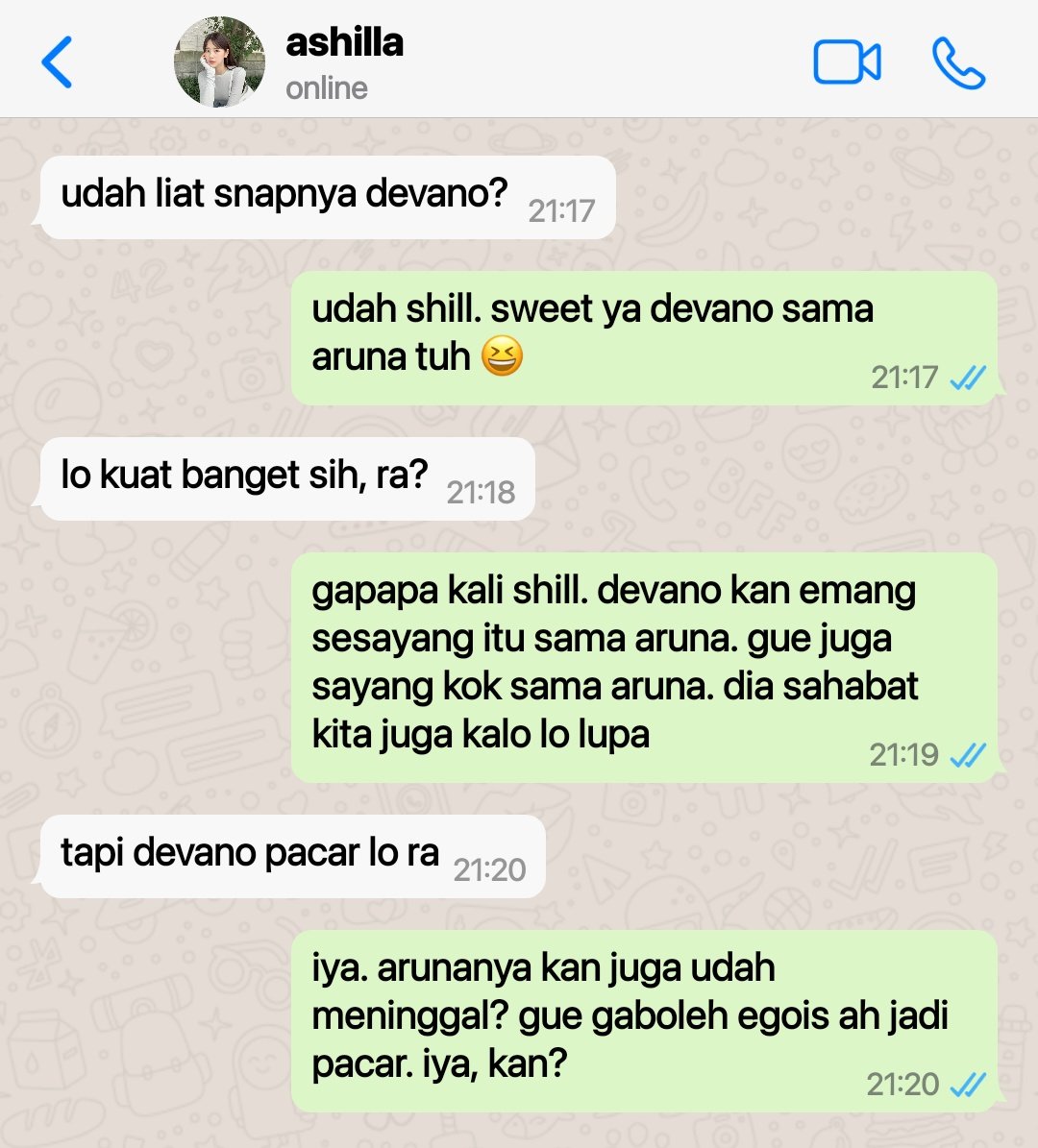 renarasi's tweet photo. my boyfriend and his girlfriend 

ㅡ lee jeno au by renarasi https://t.co/1Y5199zj3o