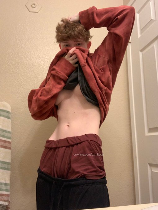 Watch ๑ 𝐩𝐮𝐩ㅣthey/he ๑'s leaked NSFW photo on TwXstars