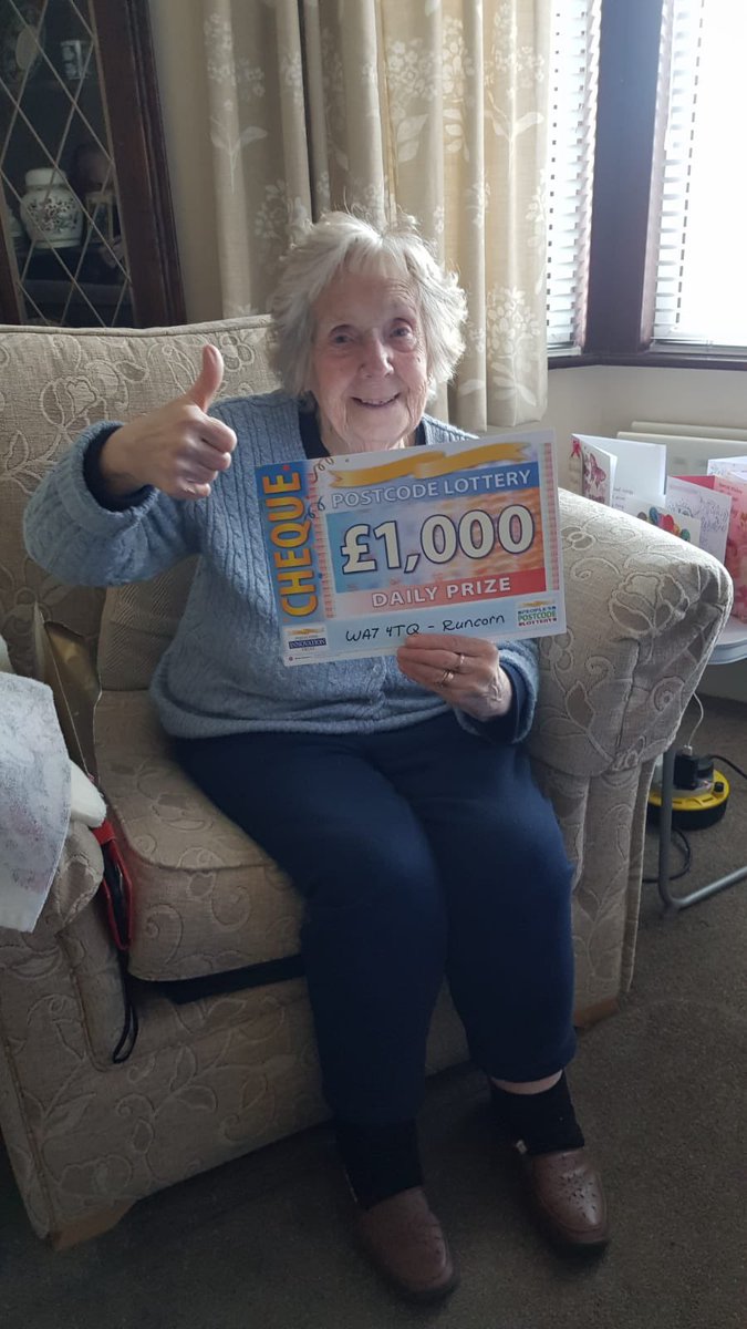 BecxiLittlemore's tweet photo. My little nan #MyPPLWin ❤️❤️ https://t.co/cgu4m0GfZz