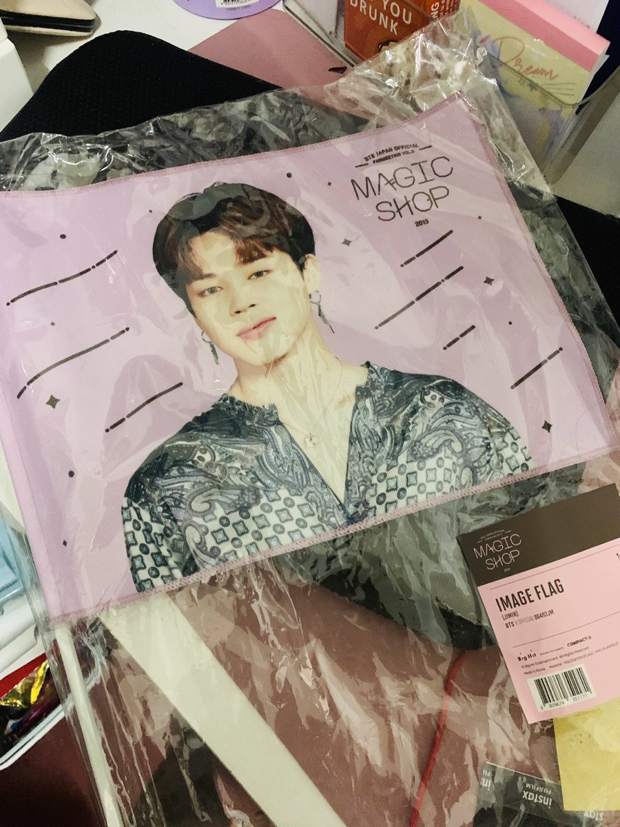 vkookshop1's tweet photo. JIMIN MAGIC SHOP FLAG!

SALE SALE 

180 🚩

ONHAND ITEM

WTS LFB JIMIN MAGIC SHOP https://t.co/xSbyKg3s7K