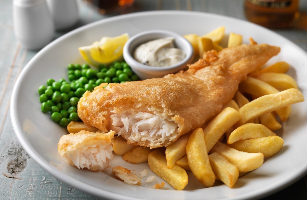 OldMonkeyMCR's tweet photo. Run the @Marathon_Mcr today? Well done! Come and refuel with pie and a pint £7.95 or fish and chips with a pint £9.95! #ManchesterMarathon #manchesterpub #beer https://t.co/NxTopwUycz