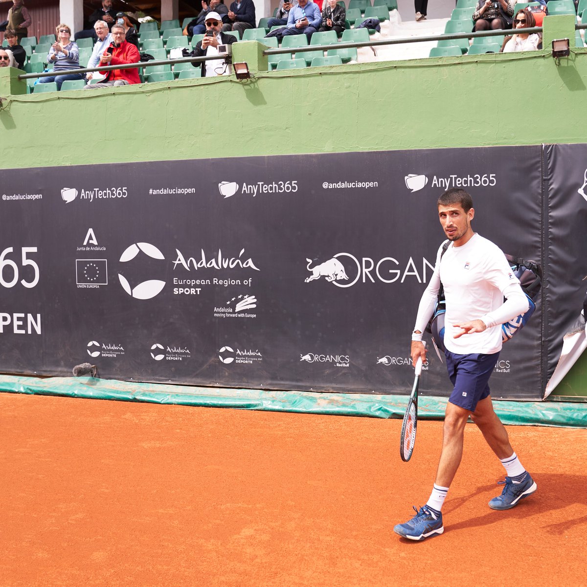 AndaluciaOpen's tweet photo. 🚶 On their way 🏆

#andaluciaopen https://t.co/wkwWjZTUaZ
