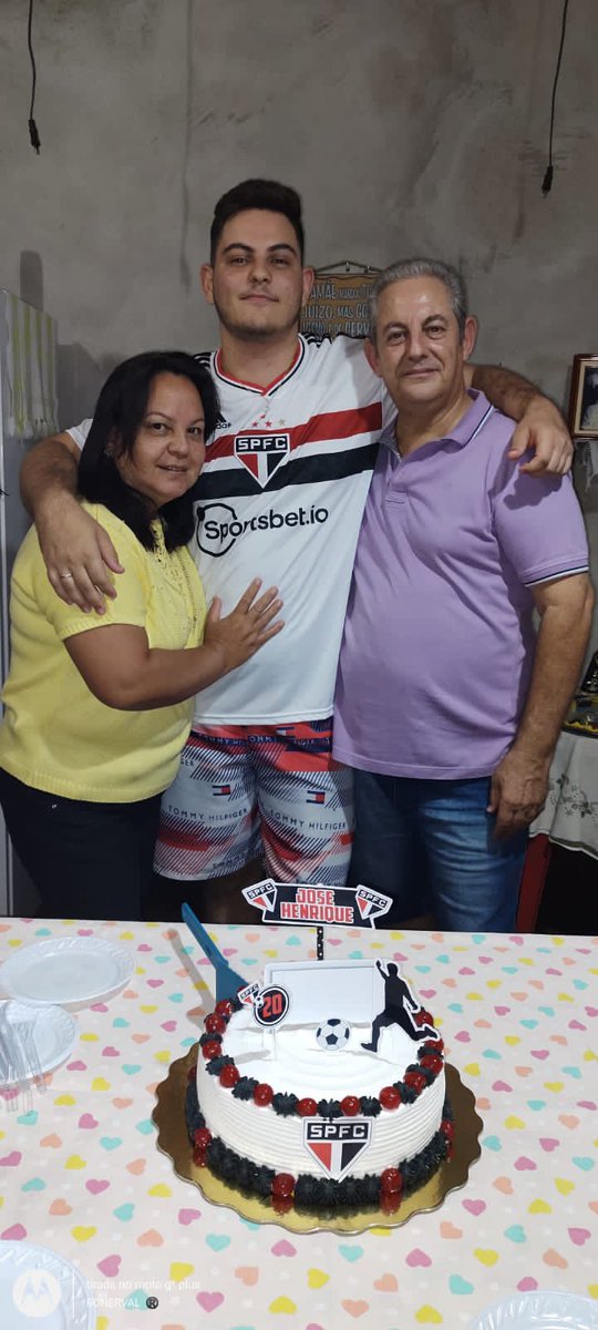 HenriqueiJose's tweet photo. Isso…Isso me deixou feliz de novo, os melhores ❤️ #20tou https://t.co/wihglNqq8G
