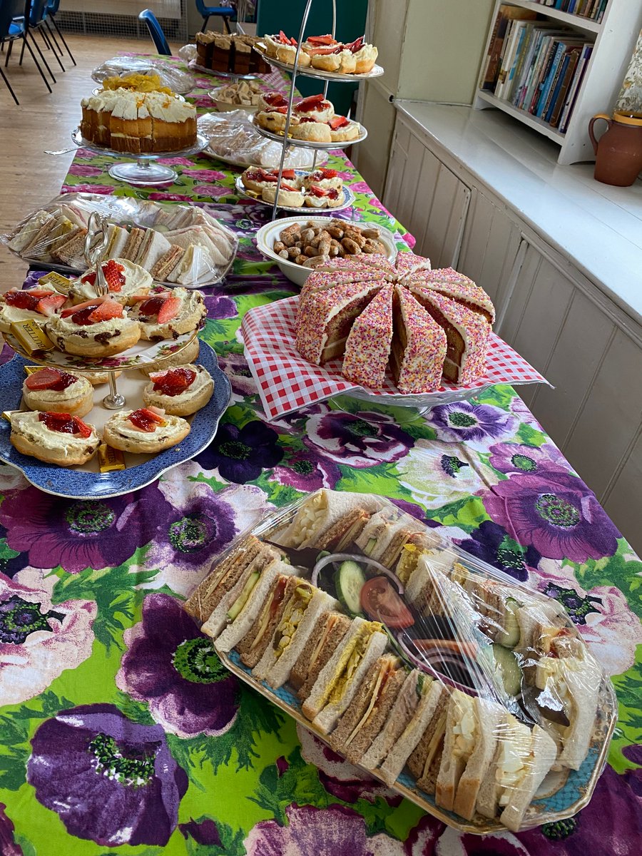 orangemabel1's tweet photo. @orangemabel we do great outside catering too ! #orangemabeltearoom #greatcakes #afternoonteawarwickshire #bestbreakfast #beachhuts #openeaster https://t.co/WL4bJThOYG