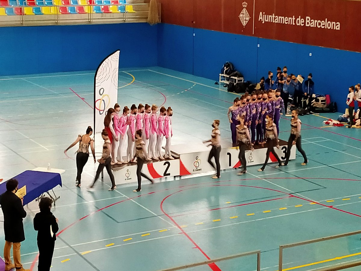 CatRitmica's tweet photo. Segona Fase del @elconsell Club Rítmica Barcelona de #castelldefels #aegeg #ifagg #geg @GimcatFCG @EsportsDiba @esportcat #Gimnasia https://t.co/UoYaenT1Bs