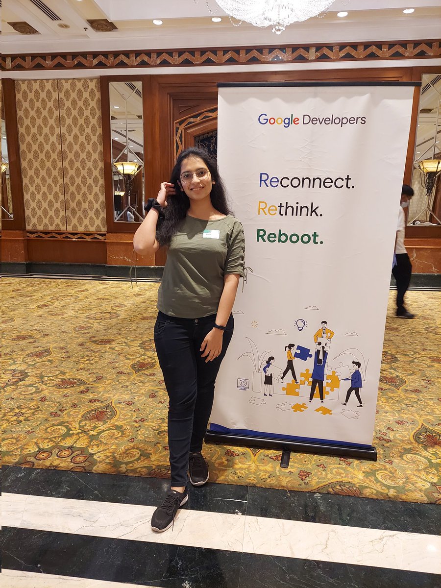 tashigautam's tweet photo. Yesterday, I attended my first offline meet-up. I am grateful to @googledevs for this incredible opportunity. I made so many connections today. I was delighted to meet the folks with whom I only interacted virtually. I am really looking forward to more such opportunities. https://t.co/fi0hS4sYAa