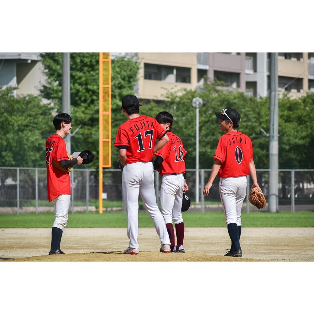 gakusuke2020's tweet photo. ✨更新情報✨

野球サークル⚾️
【Bonds】

本アカ　→@10Bonds 
新歓アカ→@bondsshinkan 

< 団体一言 >　

近大で野球サークル選ぶならBonds(ボンズ)‼️ 規模・強さ・楽しさ・仲良さNo.1☝️

< サイトURL >

https://t.co/DLdvmFV2zn

👆詳しくはこちら👆

#春から近大　#近大サークル　#近大 https://t.co/vJXq8ANgAh